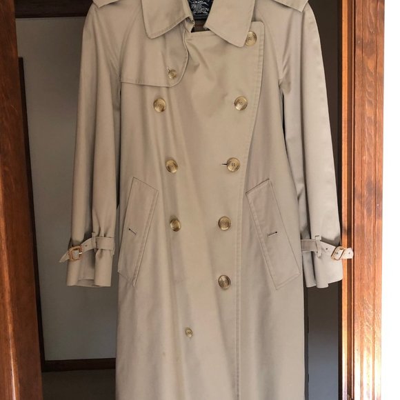 Burberry Rain Coat (Vintage Model)